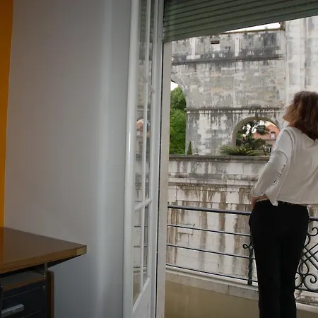 Economy Guest Houses - Old Town I Gasthuis Lissabon