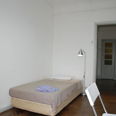 Economy Guest Houses - Old Town I Gasthuis *